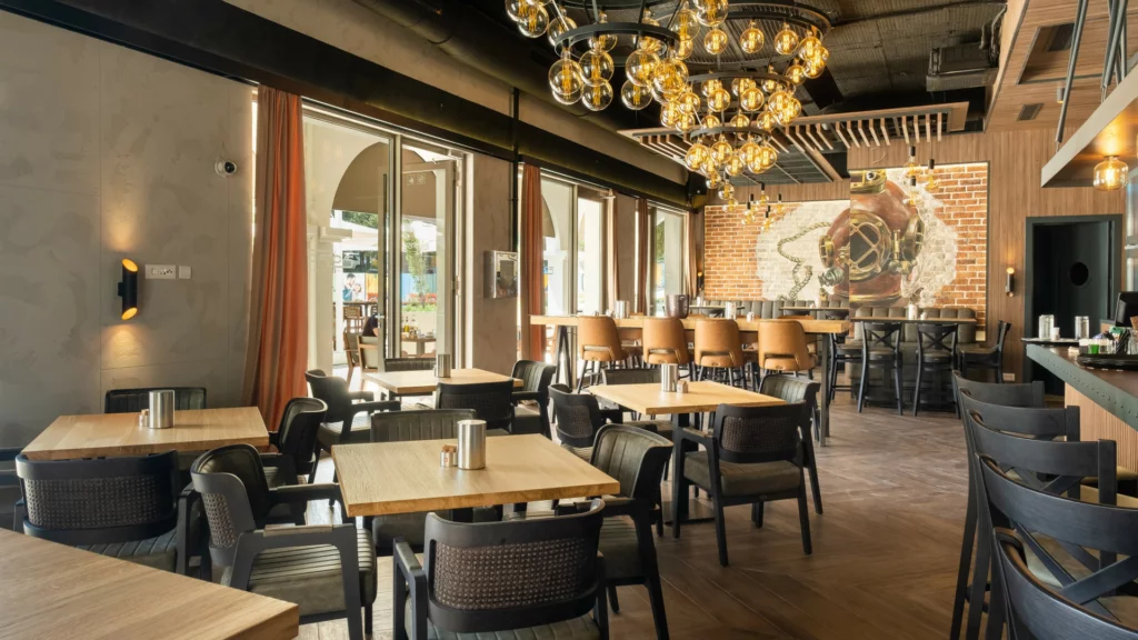 popov premium pub lustica Bay